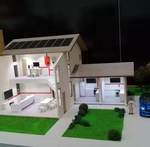Maquete Sistema de Energia Solar.jpg - Foto Principal Capa