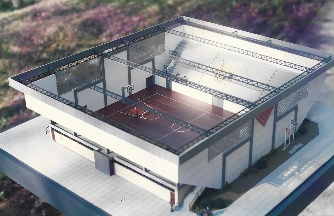 Ginásio Esportivo do Colégio Nossa Senhora das Dores - Nova Friburgo RJ - Detalhe 2