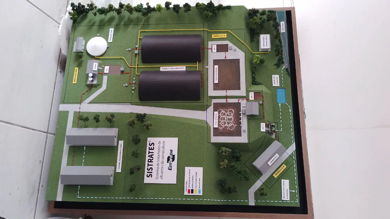 Maquete Detalhada do Sistema de Tratamento de Efluentes na Suinocultura♻️🐖🔬EmbrapaSC - Detalhe 2