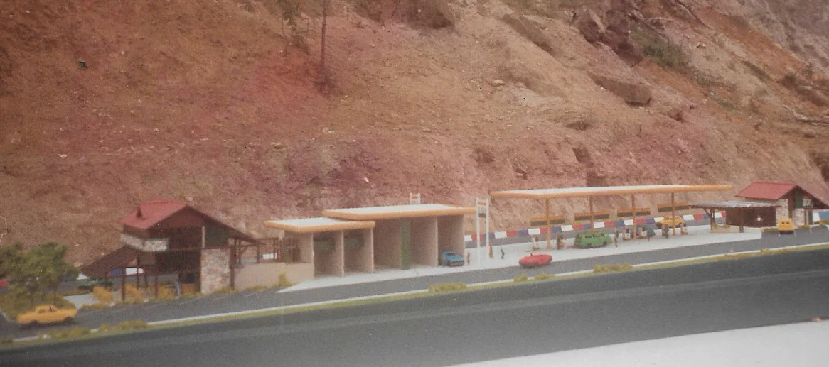 Posto BR - Via Expressa - Nova Friburgo RJ - Detalhe 3