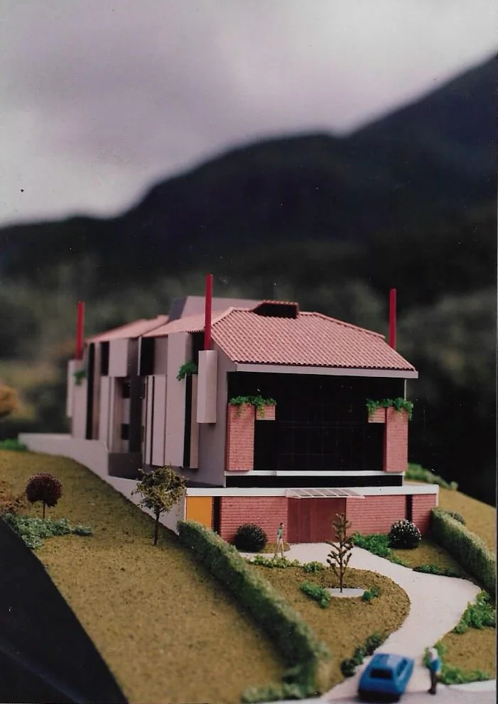 Prédio Residencial Nova Friburgo RJ - Foto Principal Capa